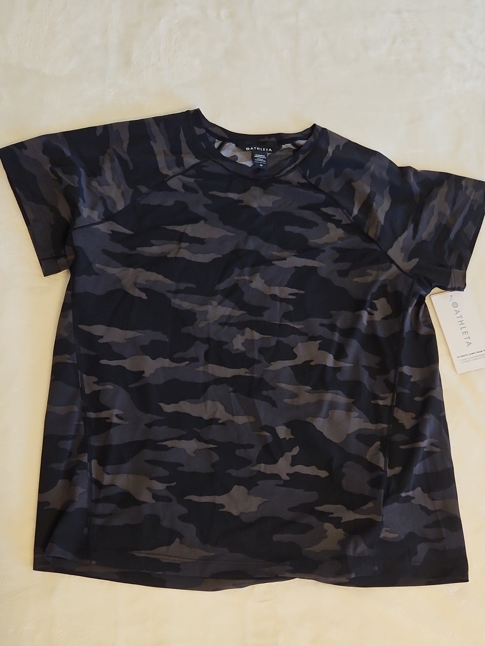 Athleta Ultimate Camo Train Tee Medium